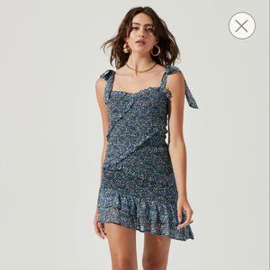 NEW ASTR the Label Eastwick Dress - Size M